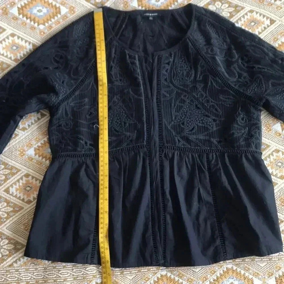 Lucky Brand ☘️ Embroidered Black blouse/jacket Folk Boho Western Indie Small. - Picture 13 of 14